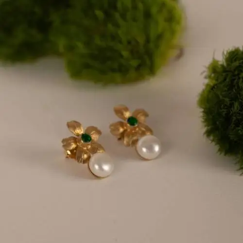Brincos Flores e Pérolas